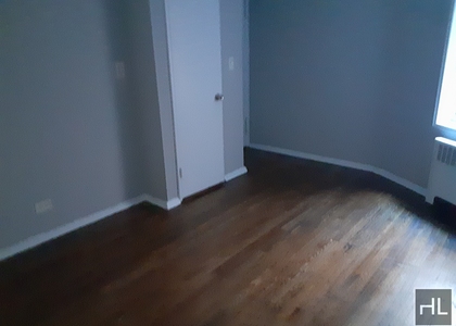 East 58 Street - Photo 1