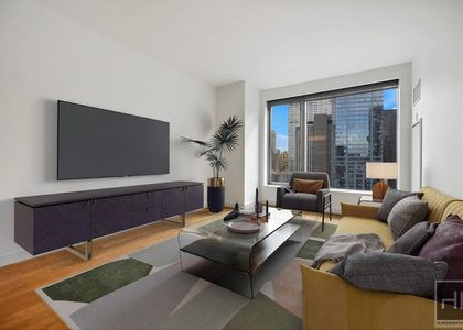 Spruce Street - Photo 1