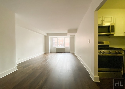 East 63 Street - Photo 1