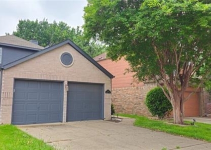 2956 S Bend Drive - Photo 1
