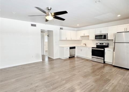 5010 San Jacinto Street - Photo 1