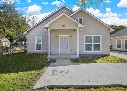 818 Rose Street - Photo 1