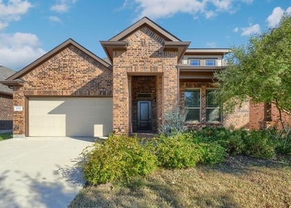 936 Meadows Drive - Photo 1