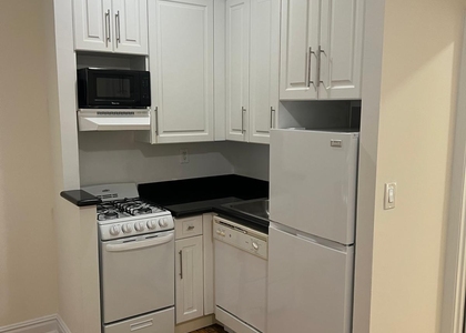 East 58th Street - Photo 1