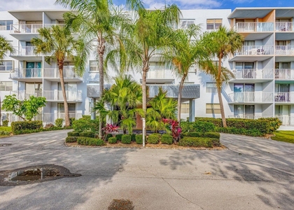 480 Executive Center Drive - Photo 1