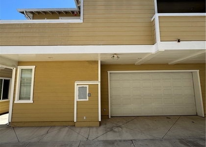 942 Sartori Avenue - Photo 1