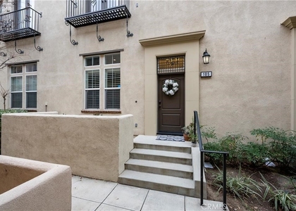 4432 Owens Street - Photo 1