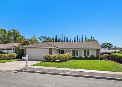 4068 Jeffrey - Photo 1