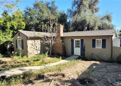 1845 N Santa Anita - Photo 1