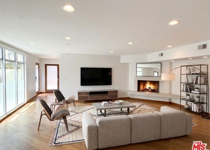 512 Brooks Avenue - Photo 1
