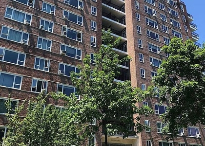 Henry Hudson Parkway West - Photo 1