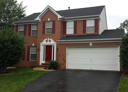 9201 Cynthia Street - Photo 1