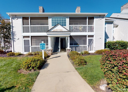 2785 S Knightsbridge Circle - Photo 1