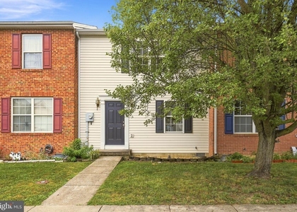 219 Surrey Club Lane - Photo 1