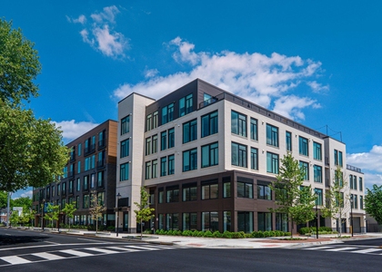 701 N Henry Street - Photo 1