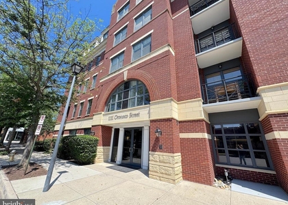 1111 Oronoco Street - Photo 1