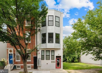 1328 N 7th Street - Photo 1