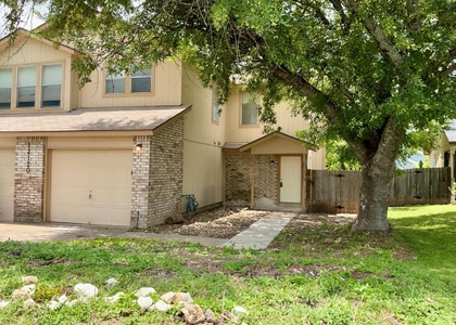 12120 Thompkins Dr - Photo 1