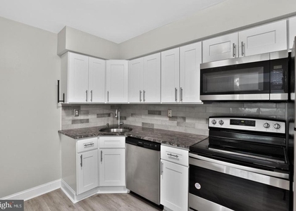 1807 Silver Court - Photo 1