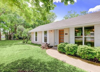 3100 Ray Wood Dr - Photo 1
