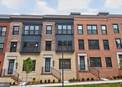 5015 Dulcet Drive - Photo 1