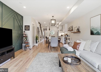 1222 Neal Street Ne - Photo 1