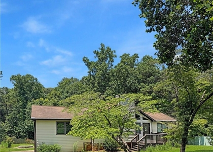 412 Hickory Walk - Photo 1