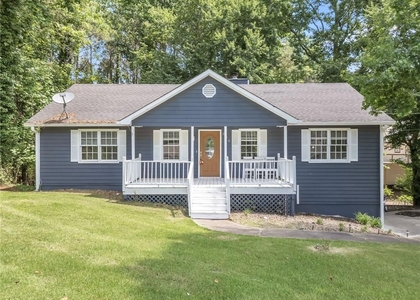 608 Wood Ridge Drive - Photo 1