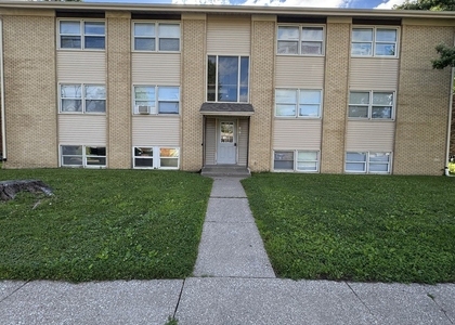 1911 16th Street - Photo 1