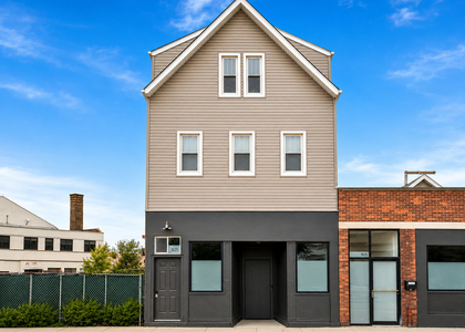 3125 N California Avenue - Photo 1