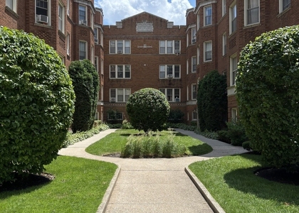 607 Washington Boulevard - Photo 1