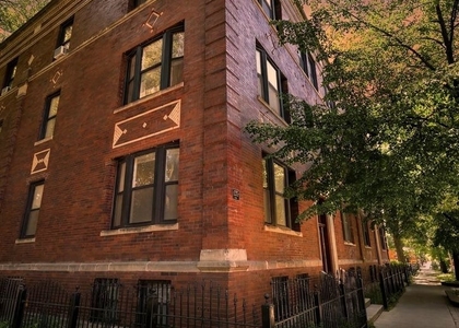 5203 S Woodlawn Avenue - Photo 1