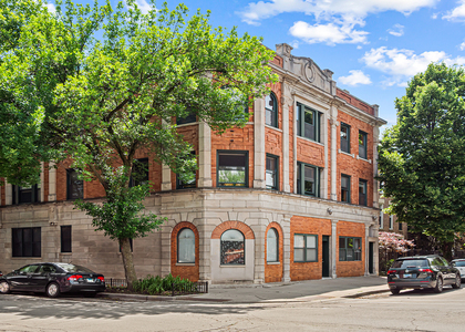650 N Wood Street - Photo 1