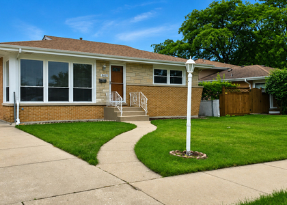 8607 N Osceola Avenue - Photo 1