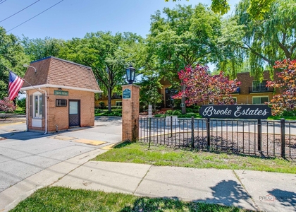 1220 Park Avenue W - Photo 1