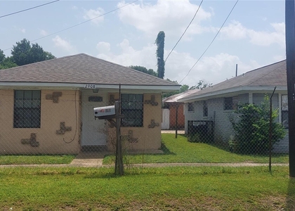 2908 Wipprecht Street - Photo 1