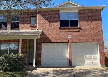 10506 Sugar Trace Drive - Photo 1