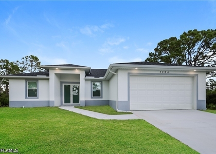 3204 66th Street W - Photo 1