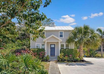 1425 E Crisafulli Road - Photo 1