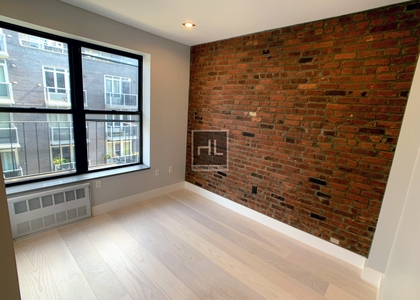 Stanton Street - Photo 1