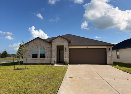 1210 Hughes Crossing Drive - Photo 1