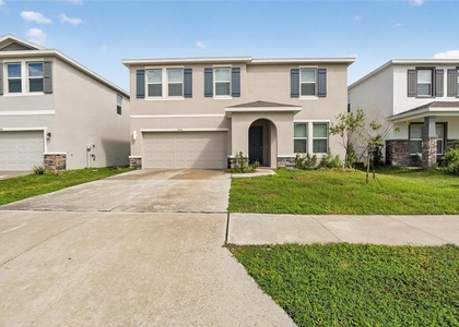 2546 Warren Acres Boulevard - Photo 1