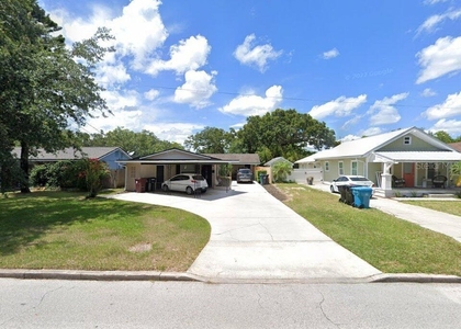 13 E Winter Park St - Photo 1