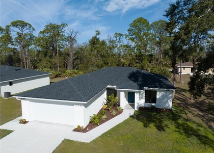 15468 Chamberlain Boulevard - Photo 1