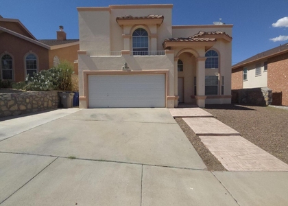 3717 Ne Hubble Drive - Photo 1