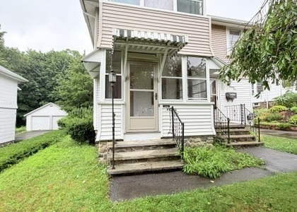 84 Putnam Street - Photo 1