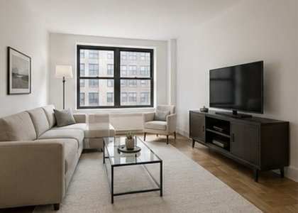 429 East 52nd Street - Photo 1