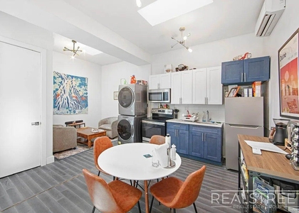 416 Rogers Avenue - Photo 1