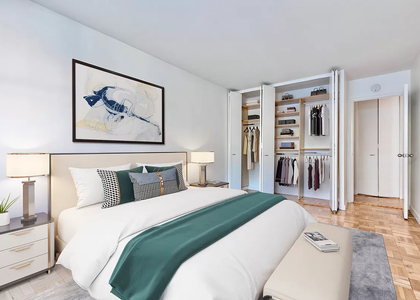 East 49th Street - Photo 1