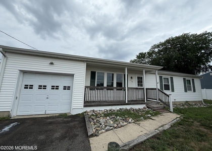 616 Bowsprit Point - Photo 1